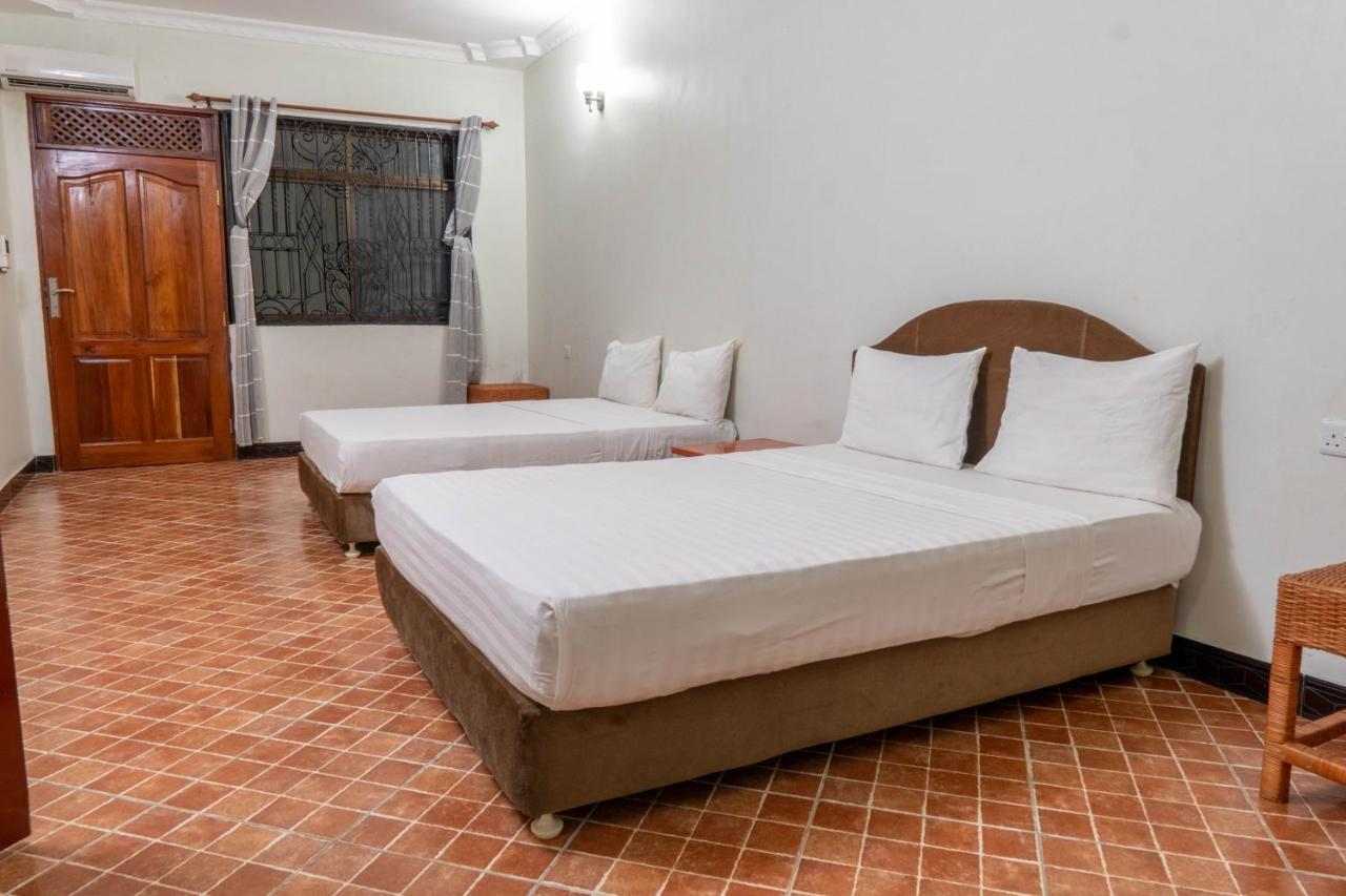 Paradiso Hotels & Resorts Dar es Salaam Exterior photo