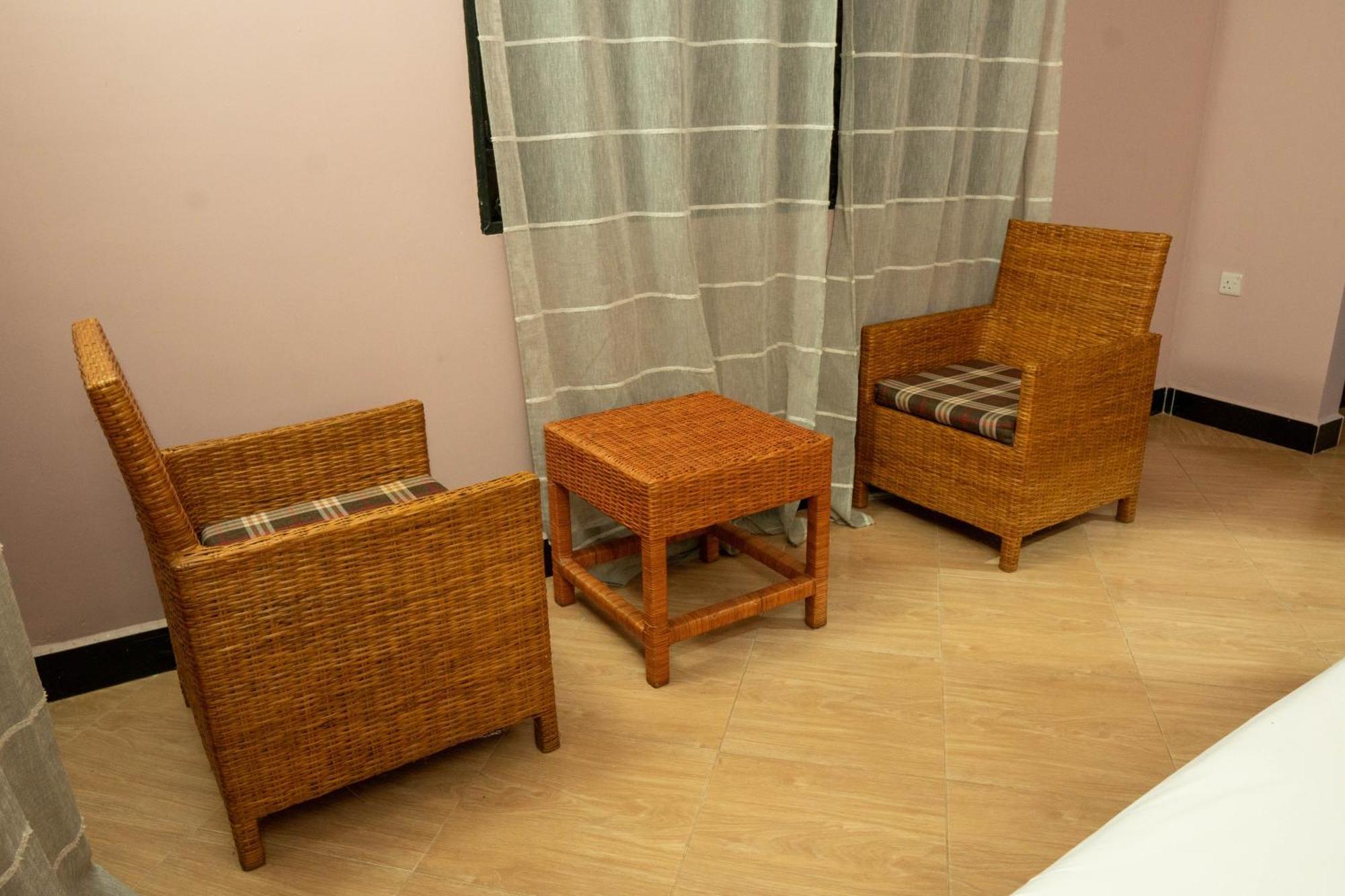 Paradiso Hotels & Resorts Dar es Salaam Exterior photo