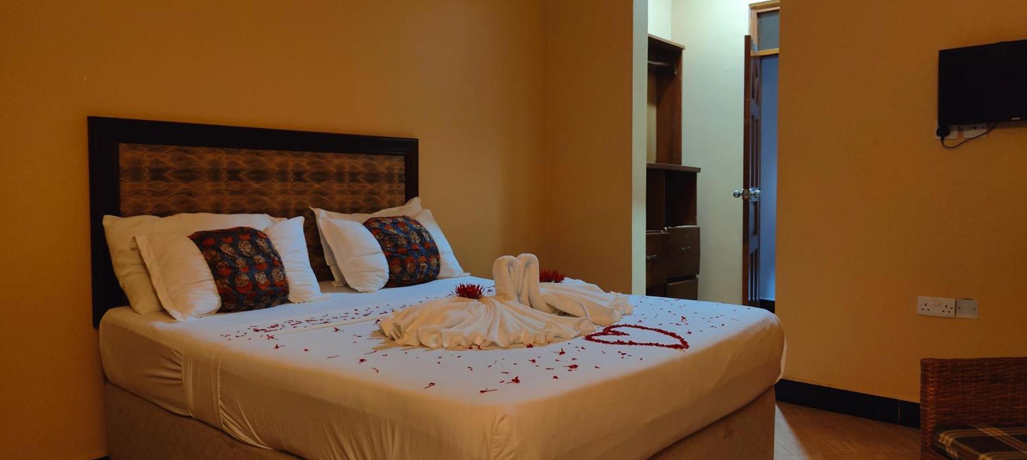 Paradiso Hotels & Resorts Dar es Salaam Exterior photo